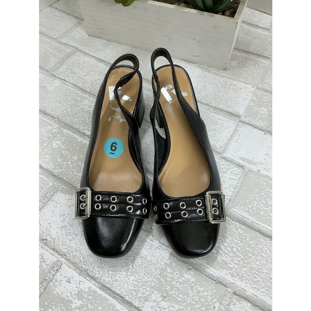 Report shoes size 6